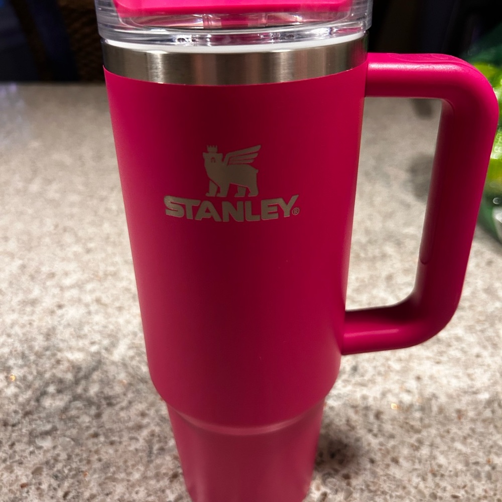 Stanley mug hot pink